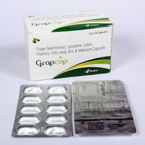 GRAPCAP = Grapeseed Extracts 25mg, Lycopene 2mg, Vitamin A Concentrate 5000IU, Vitamin B1, Vitamin B2 +  Folic Acid, Zinc Sulphate Monohydrate 23mcg (Capsules)10x10 Alu-Alu (NUTRACEUTICALS)